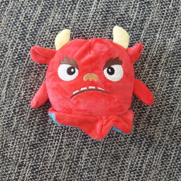 Mood Flip Monster Reversible Plushie Toy, Happy/Mad Moods - Picture 6 of 6
